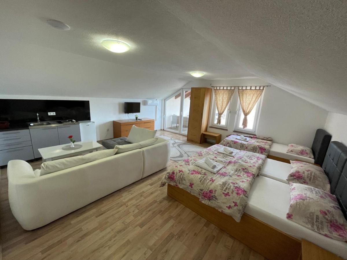 Villa Maja Bihac Bagian luar foto
