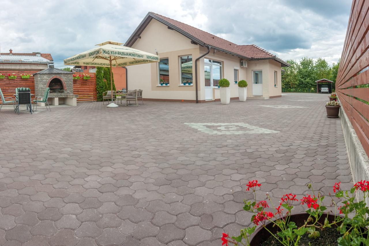 Villa Maja Bihac Bagian luar foto